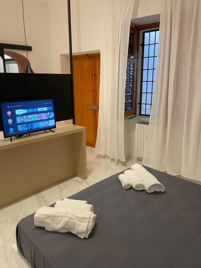 Pierrot E La Luna House Salerno Centro Экстерьер фото
