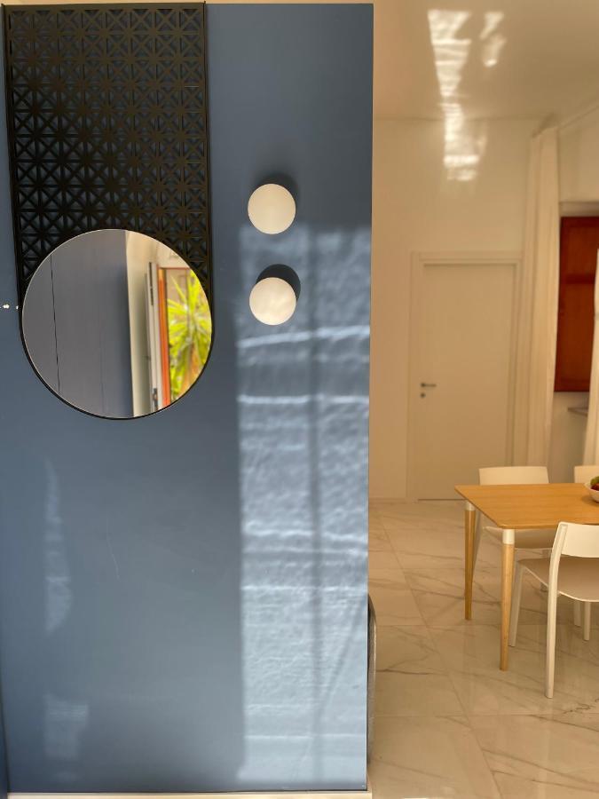 Pierrot E La Luna House Salerno Centro Экстерьер фото